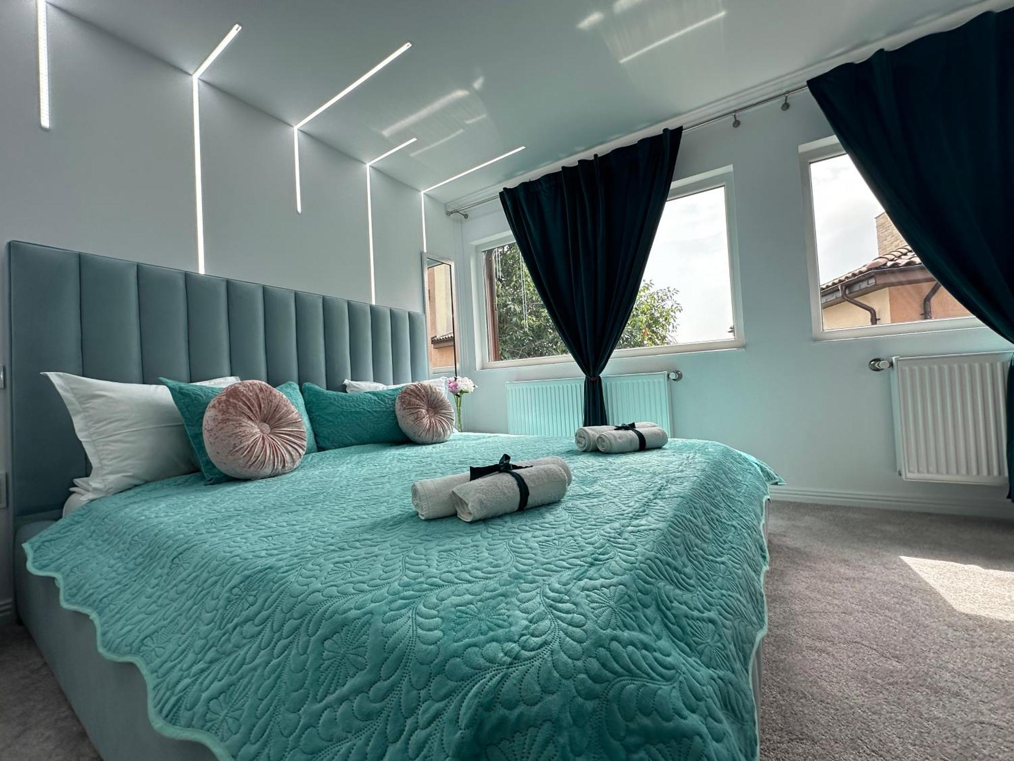 Elegant Escape Central Studio Крайова Екстер'єр фото